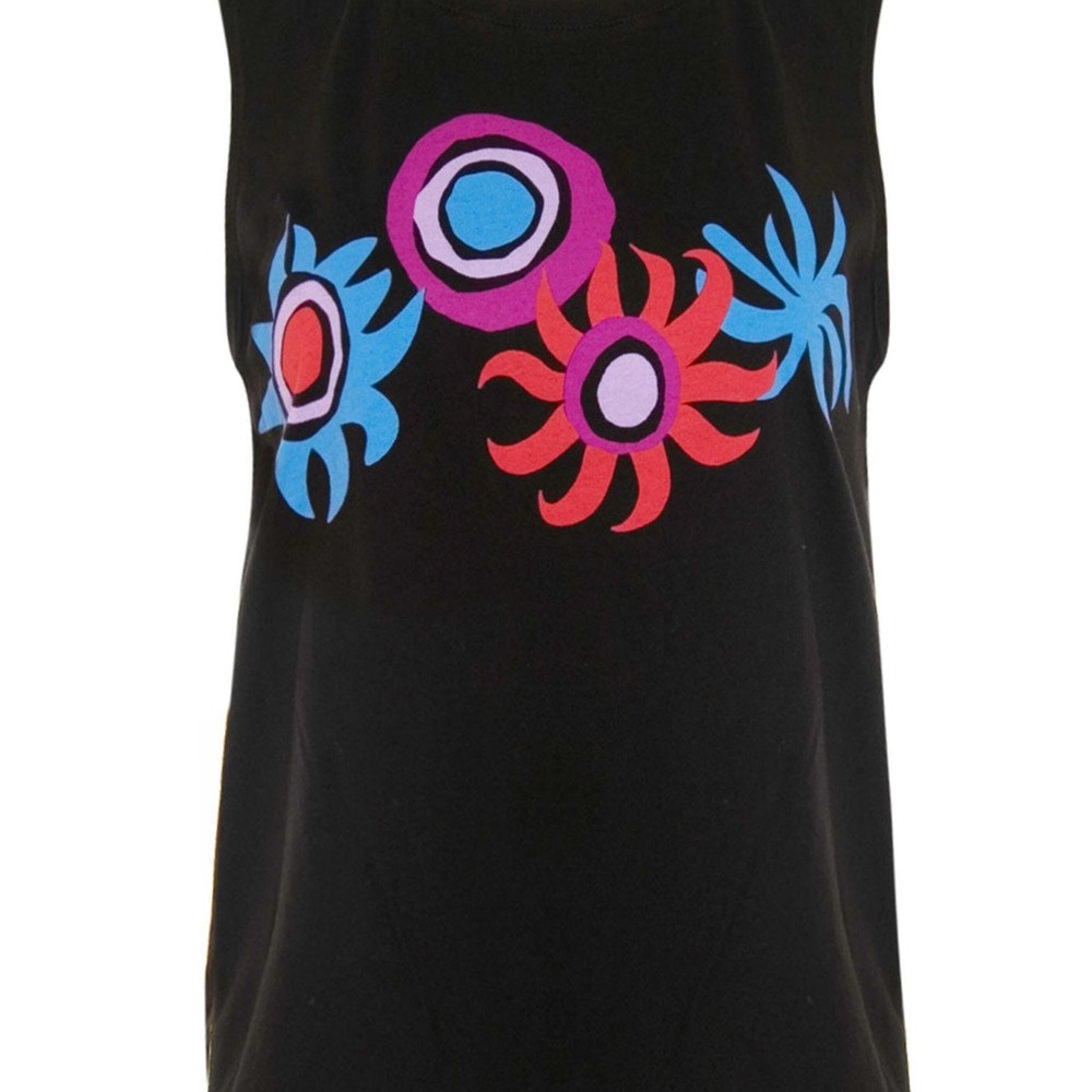 XIRENA Black True Tank with Screen Print